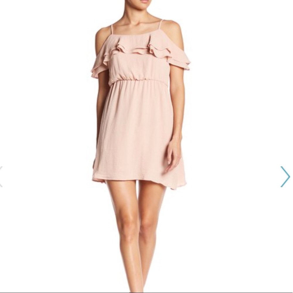 🚧FINAL SALE!!🚧 NWT‼️Nordstrom LUSH Ruffle dress